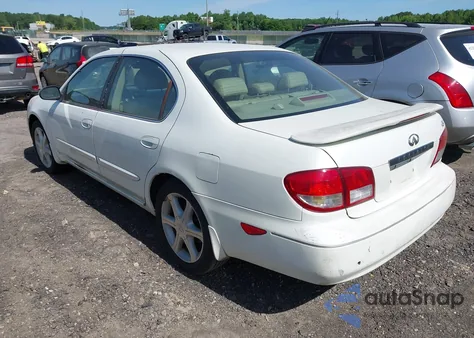 2002 Infiniti I35 Luxury z USA, uszkodzony, nr VIN JNKDA31A72T019247